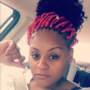 Meet your Posher, Victoria